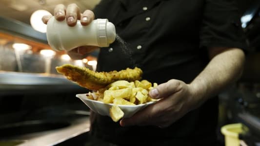 Reuters: UK to ban daytime junk food adverts on TV and online