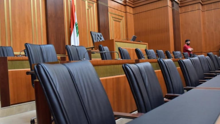 السياديون في الوسط.. بين الخيبة والأمل