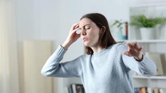 “Dizziness: Causes and Effective Ways to Overcome It”