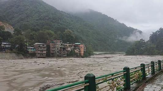 Army: At least 23 Indian soldiers missing in flash flood