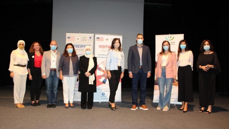 شيا والحريري أطلقتا في صيدا مشروعا لتمكين الشباب