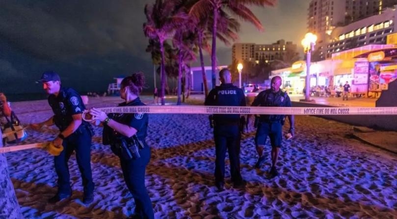 Nine wounded in Hollywood, Florida boardwalk shooting