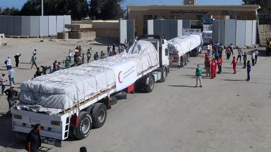 Aid trucks enter the Rafah crossing