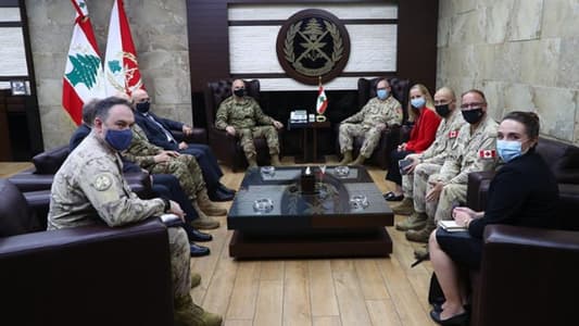 Army chief receives Commander of Canadian Joint Operations Command