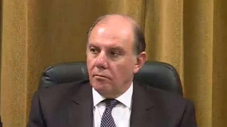 حاكم مصرف لبنان كريم سعيد: أثني على فريق العمل في المصرف المركزي الذي ساهم بتأمين استمرارية المرفق العام خلال الظروف التي مرّ بها لبنان