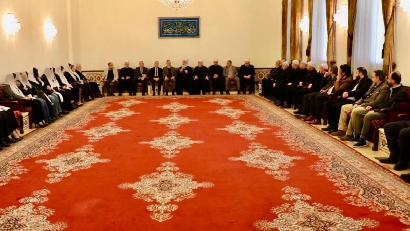 شيخ العقل: نتمنى أن يحقق العام الجديد تطلّعات المسؤولين للنهوض بالدولة