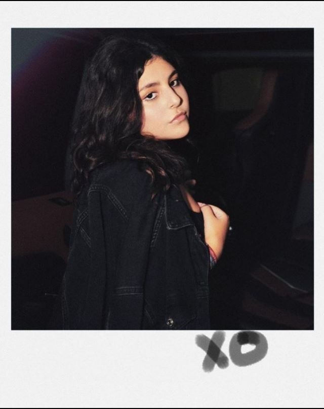 ماغي بوغصن تحتفل بيوم ميلاد ابنتها