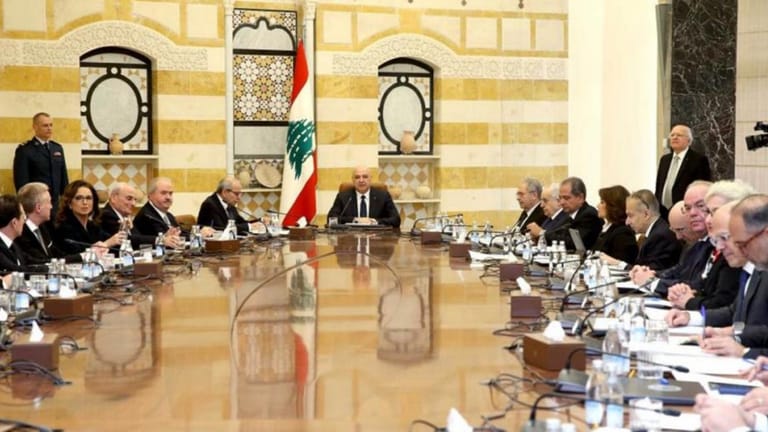 المفاوضات و"خزعبلات" شراء الوقت تنسف قرارات الحكومة؟