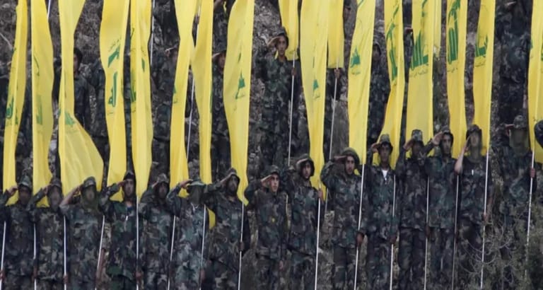 هل يدفع "الحزب" لبنان إلى المجهول؟