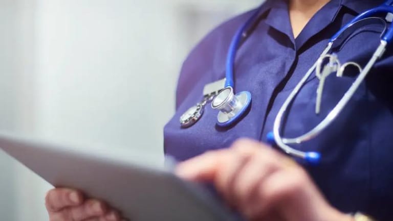 Viral Tweet Reconnects Child Cancer Patient With Nurse Who Saved Her Life