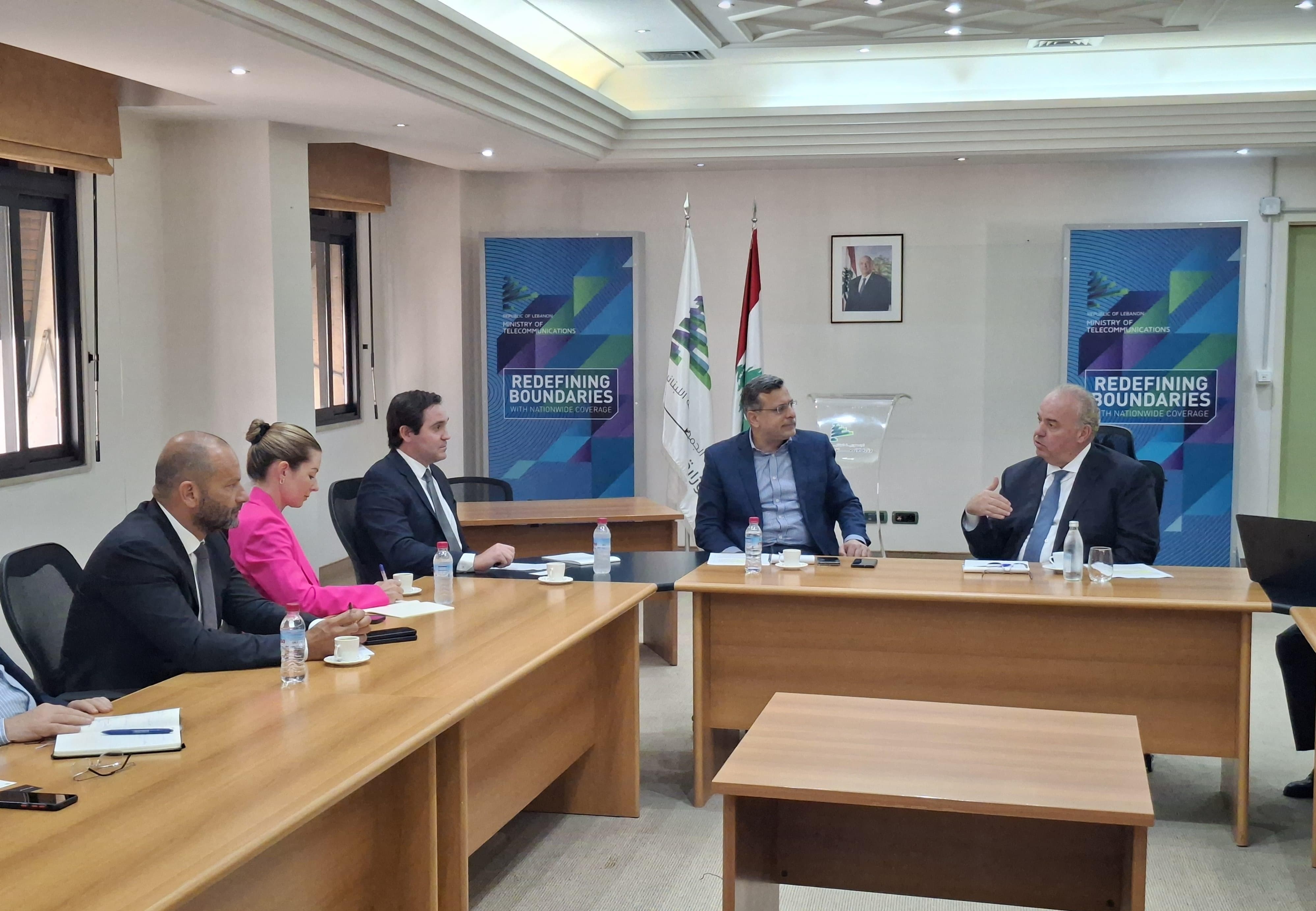 لبنان على طريق "ستارلينك"... ما الجديد؟