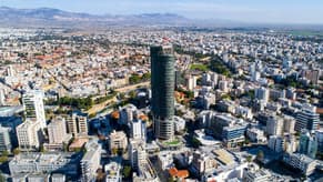 في العاصمة القبرصية: صراع سياسي وديني وتقارب ثقافي