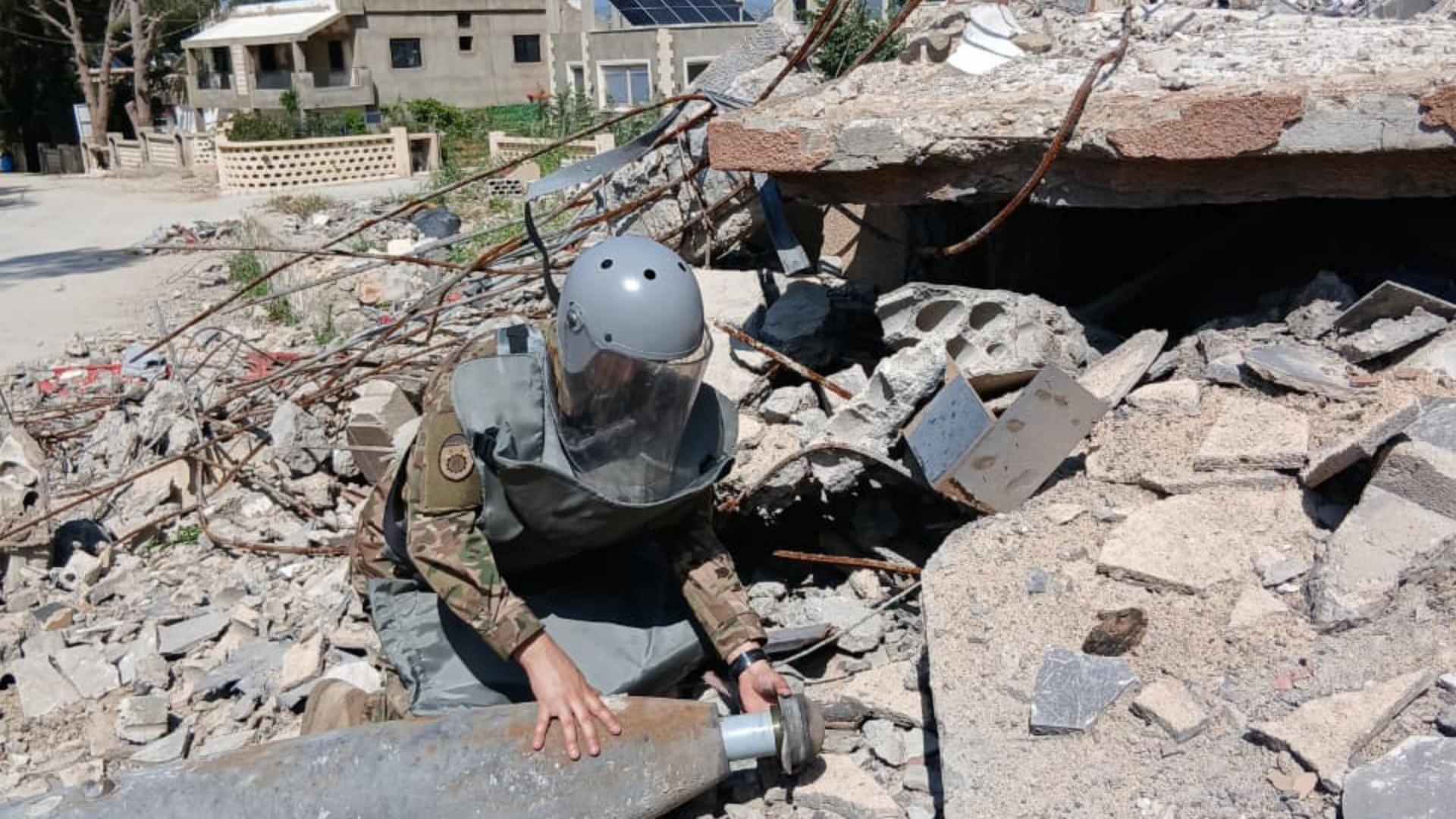 Photos: Army dismantles 8 bombs and issues warning