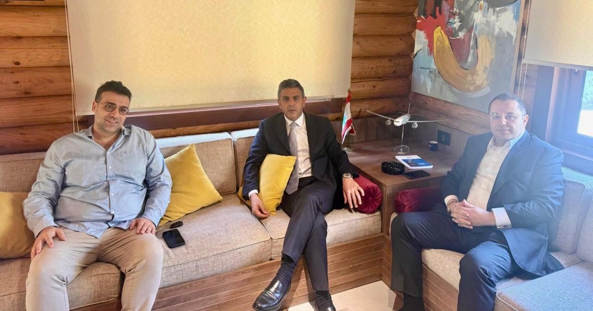 الحوّاط بحث في مشاريع إنمائيّة تخصّ جبيل 

@ziad_hawat