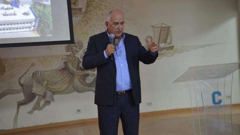 وسام حداد يعودُ إلى حُضنِ مدرستهِ المركزية - جونية