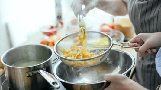 حيلة تمنع فوران الماء أثناء الطهي