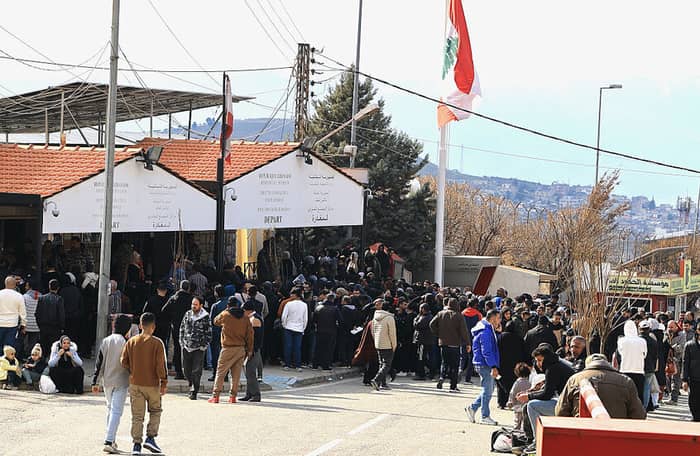 لهذا تراجعت إسرائيل عن استهداف "المصنع"...