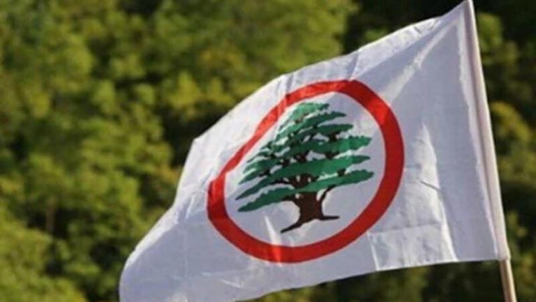 كيف تنظر "القوات" إلى النواب الخارجين من "التيار"؟