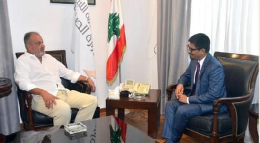 Minister of Industry, Indian Ambassador discuss means to bolster cooperation