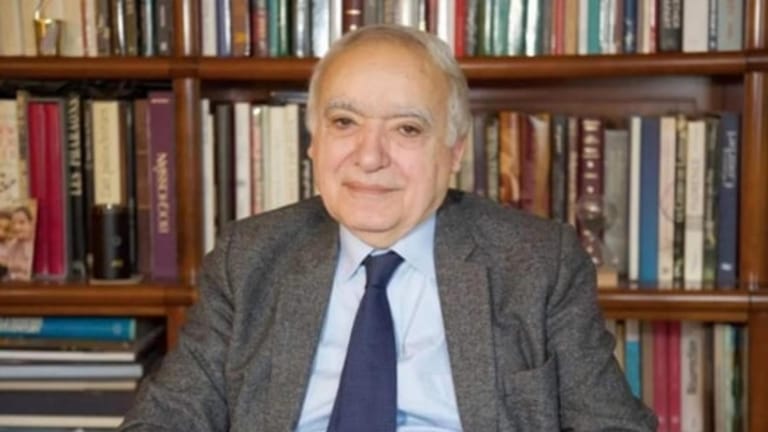 ماذا قال وزير الثقافة في يوم المسرح العالمي؟