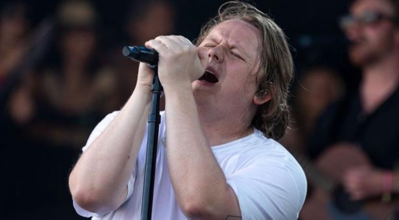Lewis Capaldi Announces Break After Glastonbury Struggle