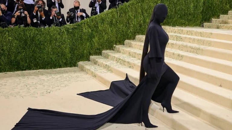 Kim Kardashian Covered Her Entire Face and Body at the Met Gala 2021