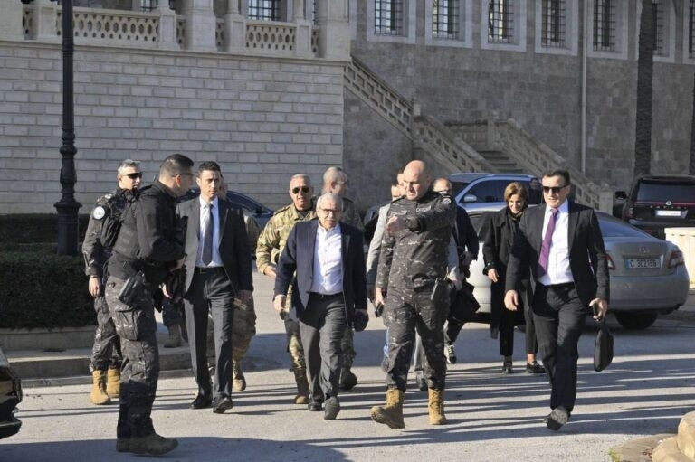 Photos: Nawaf Salam Aboard the Helicopter