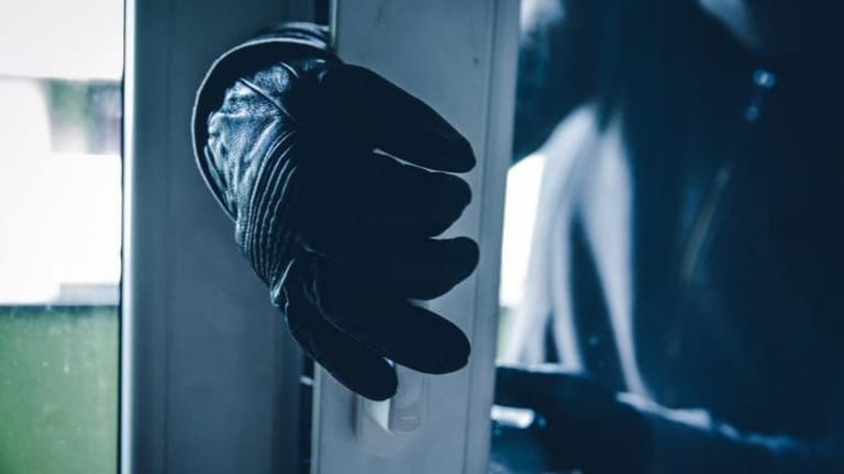 أوقف بعد أقلّ من 24 ساعة على سرقته