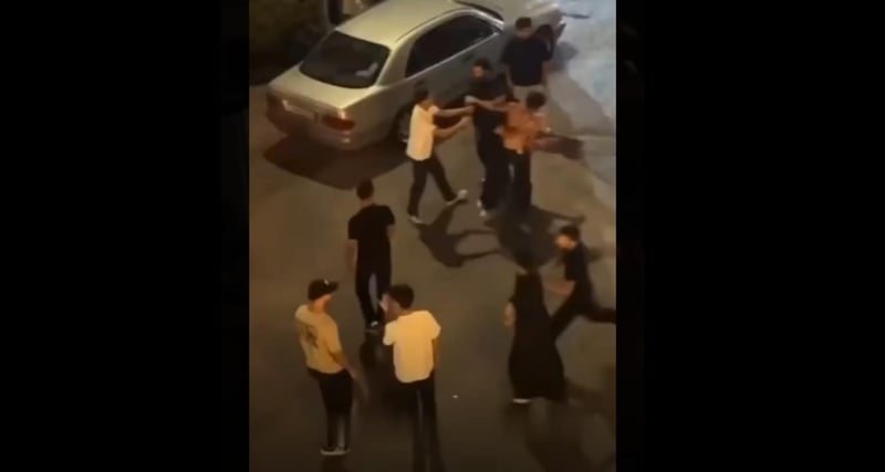 بالفيديو: مشاجرة... ودهس!