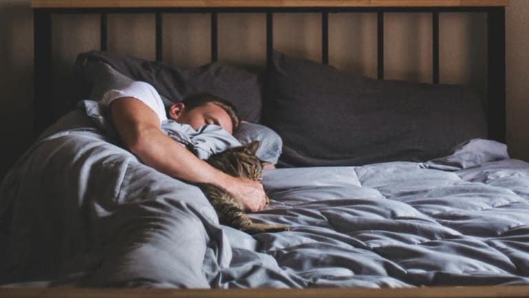 Sleep this Way to Add Almost 5 Years to Your Life