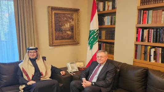 Former PM Siniora meets Saudi Ambassador