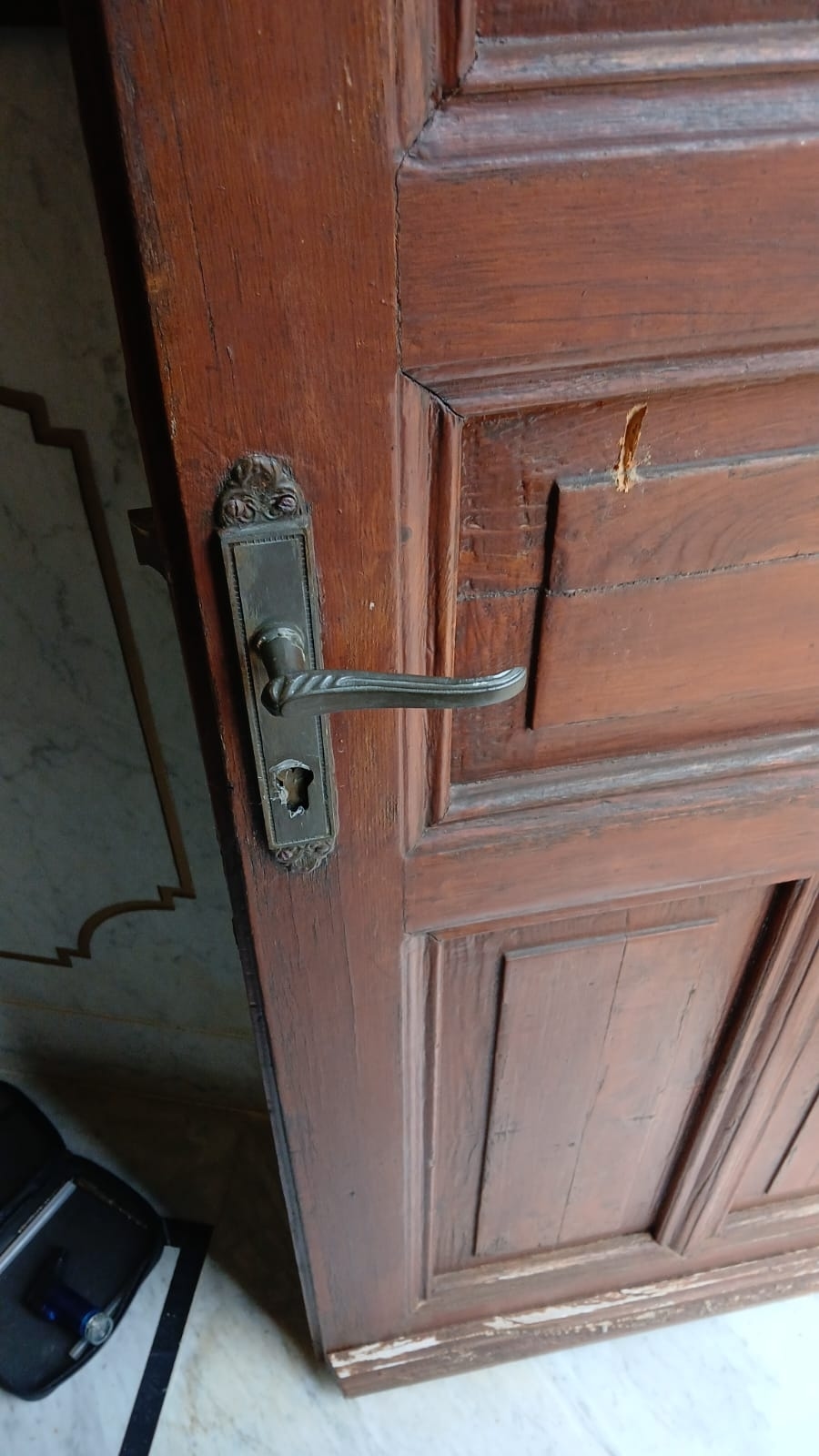 Churches Targeted Again: Vandalism, Theft, and Gunfire Reported in Ajaltoun