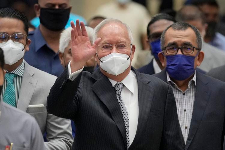 Malaysia's top court upholds ex-PM Najib's 12-year jail sentence in 1MDB scandal