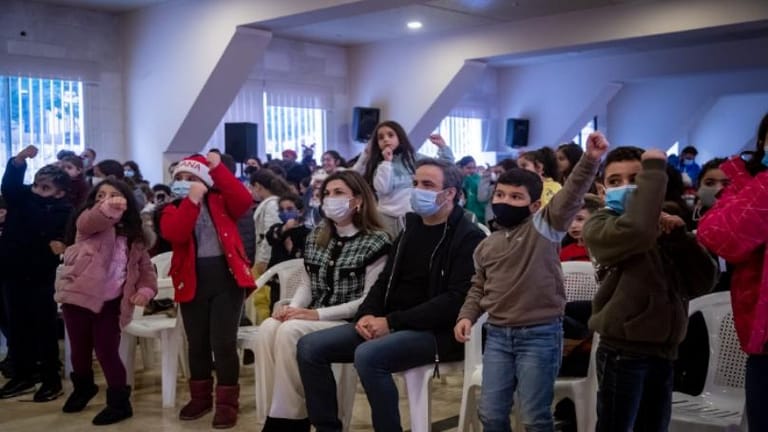 معوّض: لن نسمح لهم بسرقة الأمل داخلنا