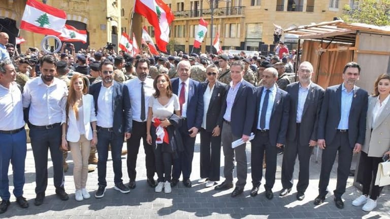 "التغييريون" والاستشارات: هذا هو المرشح للتكليف