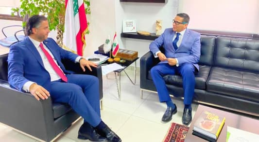 Salam discusses general situation, bilateral ties with Colombian Chargé d'Affaires