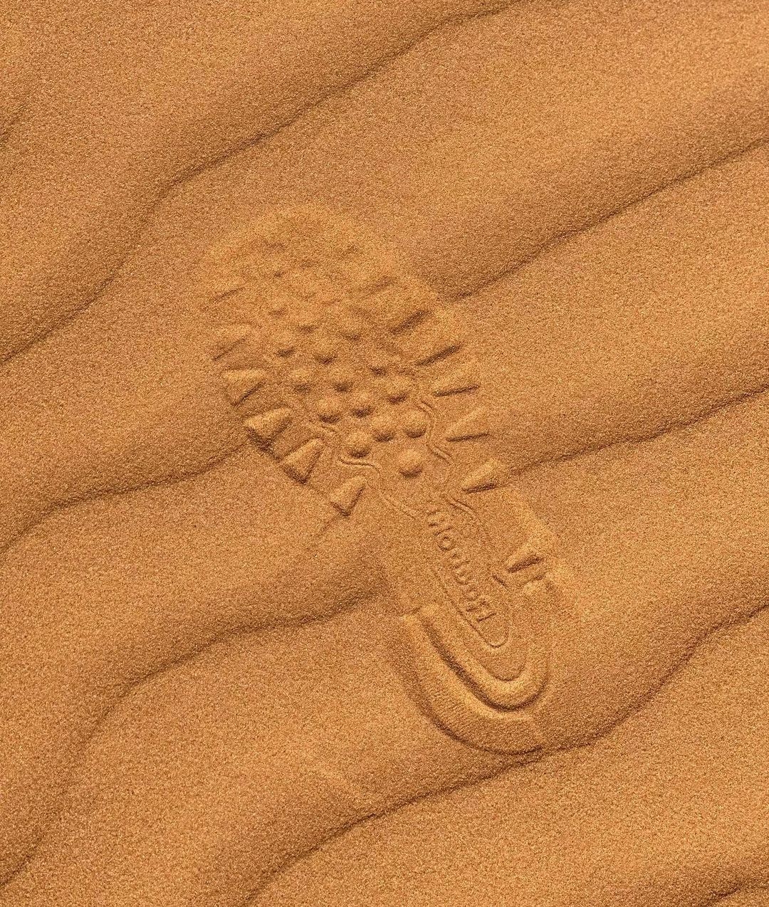 بالصور: جورجينا رودريغيز وأجواء عائلية في صحراء السعودية