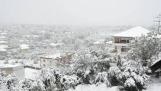 Snowfall begins in Akkar as authorities prepare for storm