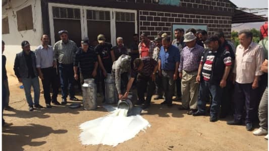 اعتصام لمنتجي الحليب: لوقف التهريب السوري
