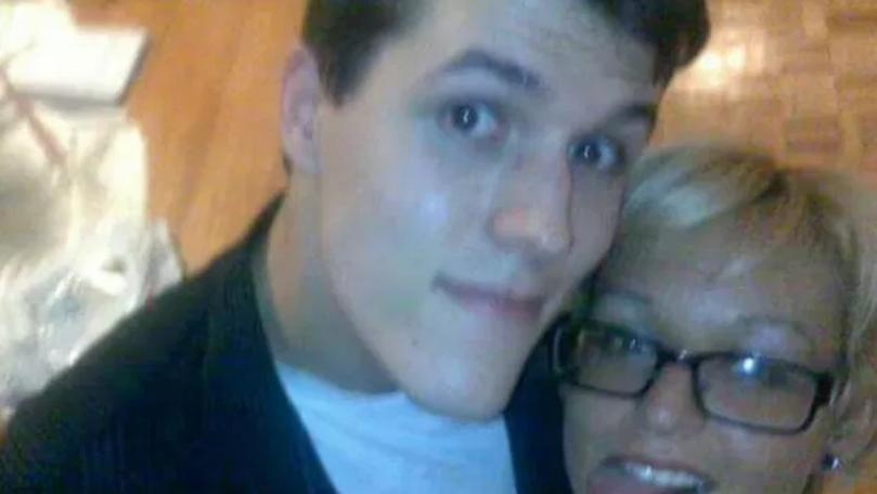 Grieving Man Uses AI Site to ‘Chat’ With Dead Girlfriend
