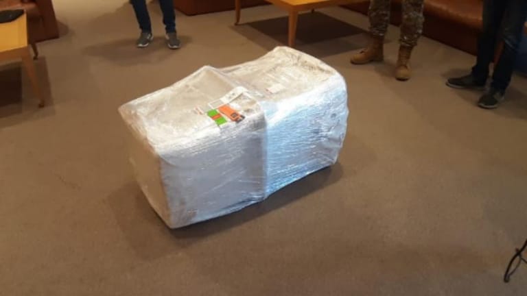 وصول صناديق اقتراع من طهران