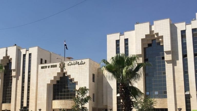 Syrian Ministry of Interior: The safe release of hostages and detainees from Suweida Governorate will be ensured, and humanitarian corridors will be opened for the evacuation of civilians and those trapped and the delivery of aid