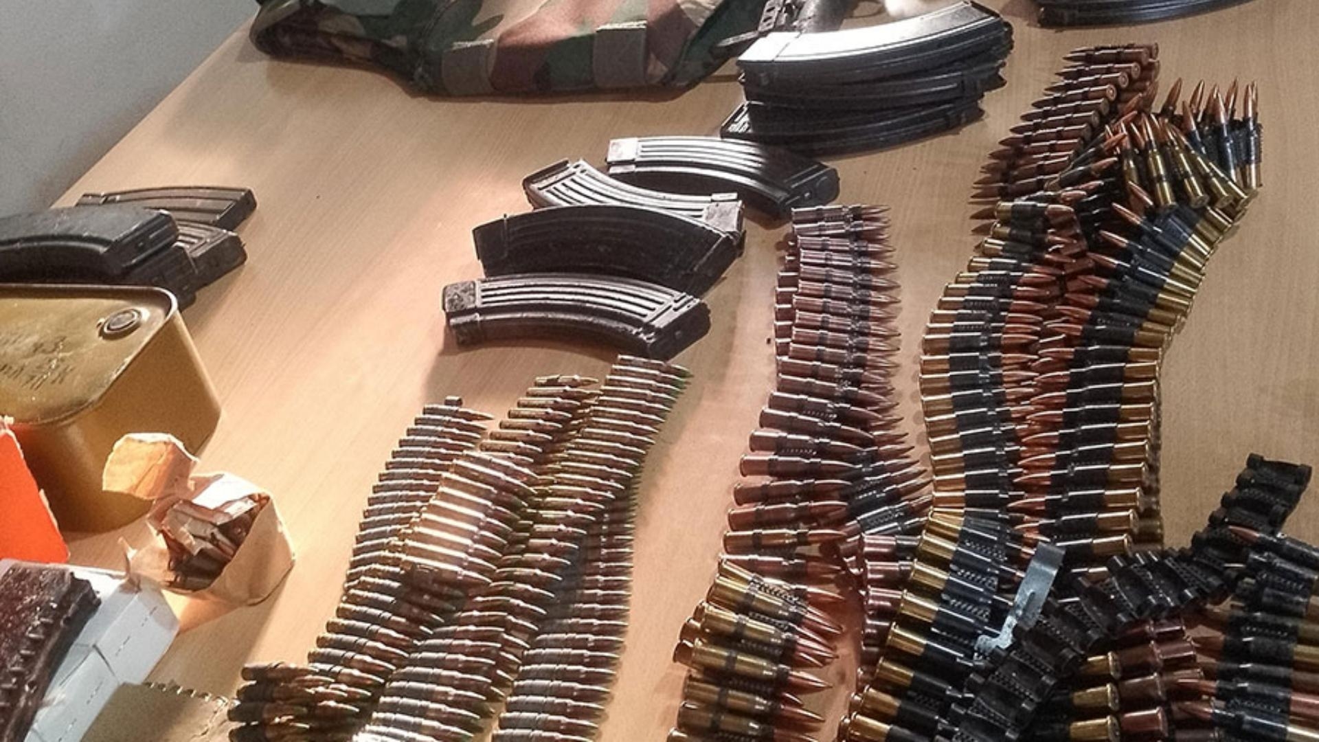 Photos: Tyre Raid Nets Suspects and Weapons After Army Assault