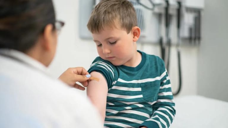 Regular Flu Jabs 'Give Children Better Protection Against Future Flu Pandemics'