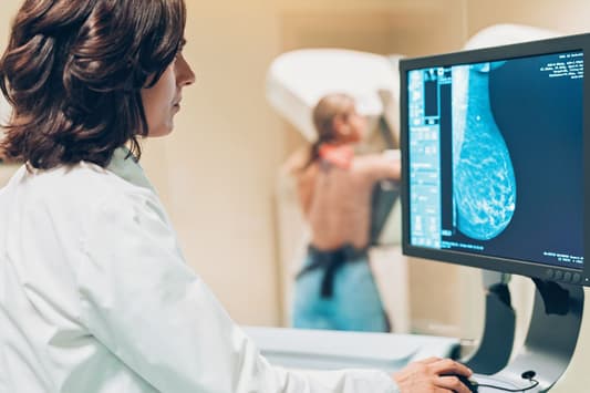 Why Women Should Start Getting Regular Mammograms at Age 40