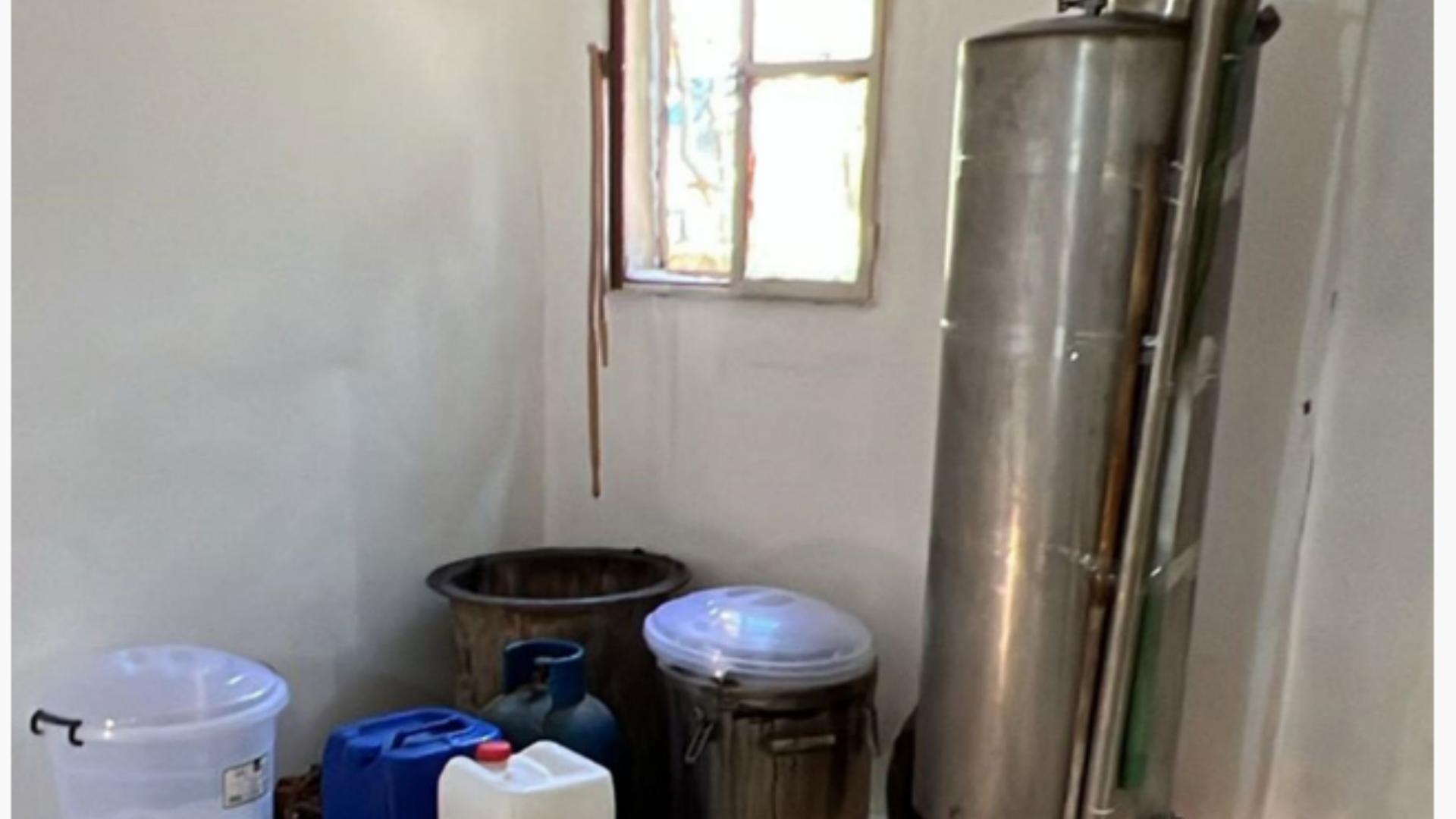 بالصّور: هنا تُصنع المخدّرات