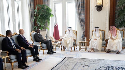 Qatari emir meets UK officials, discusses Gaza