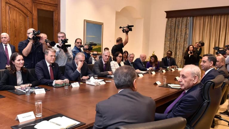 توافق رئاسي ثلاثي لبناني على الجانب "التقني - الأمني" للمفاوضات