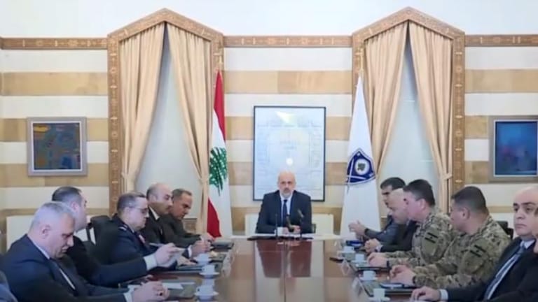 مولوي: الخطّة الأمنيّة في طرابلس نجحت بنسبة مرتفعة و"ما في غطاء فوق رأس أحد" ونُطمئن المواطنين "عَيْدوا بأمان وفرح ومحبّة لأنّو أمانكن مسؤوليّتنا ومسؤوليّة كلّ عنصر أمنيّ وعسكريّ"