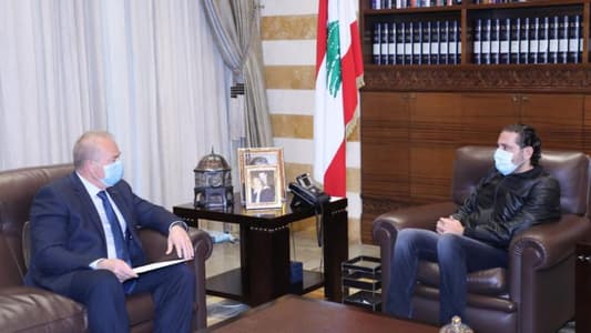 Hariri receives Russian ambassador